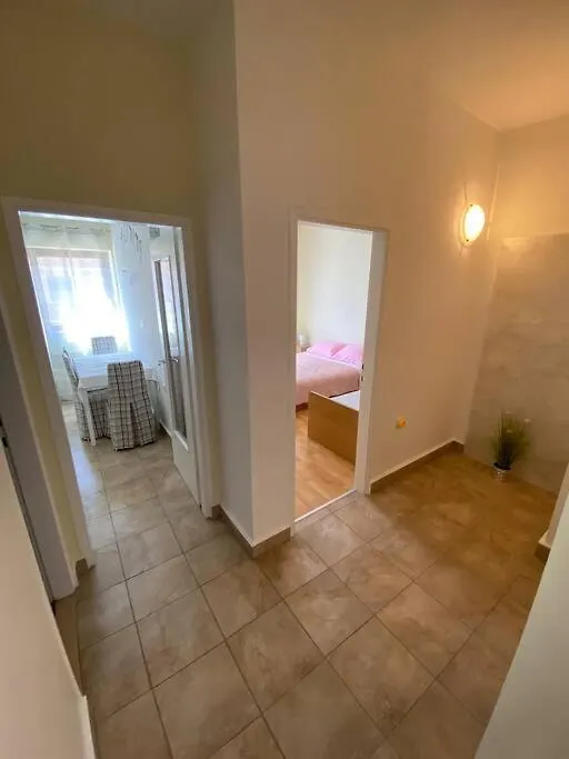 App Krivit Apartment Pula 0*,