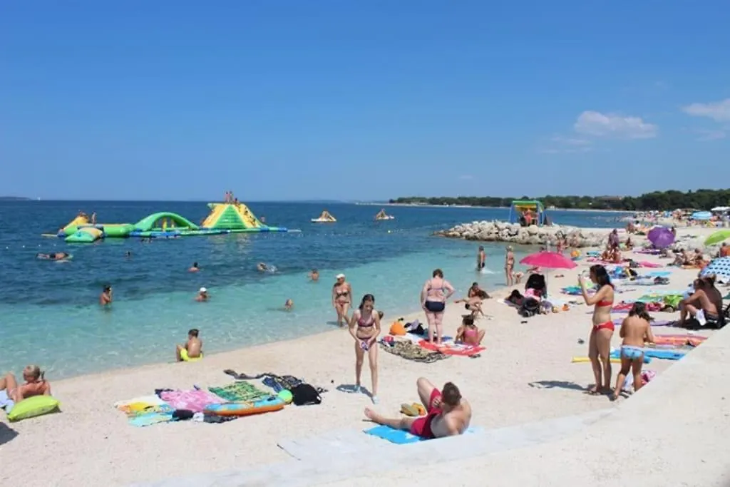 App Krivit Apartment Pula