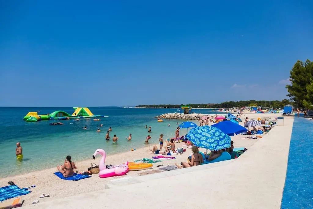 App Krivit Apartment Pula
