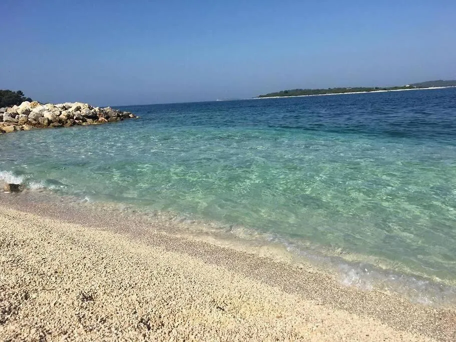 App Krivit Apartment Pula Croatia