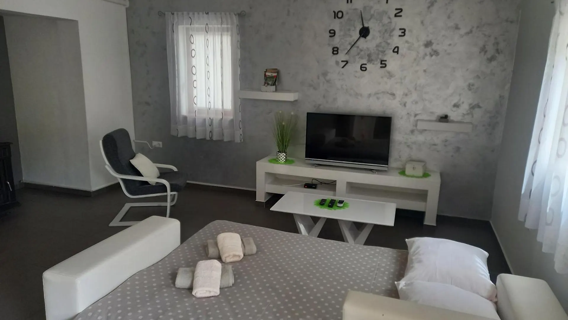 App Krivit Apartment Pula