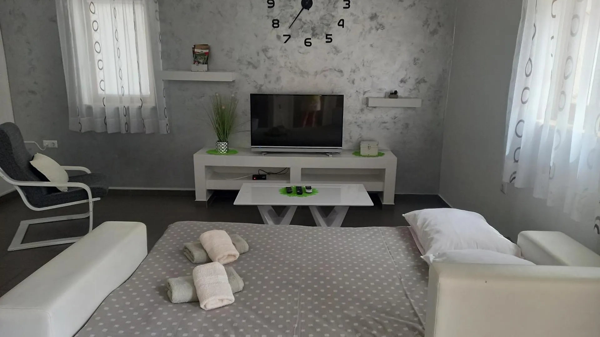 App Krivit Apartment Pula Croatia
